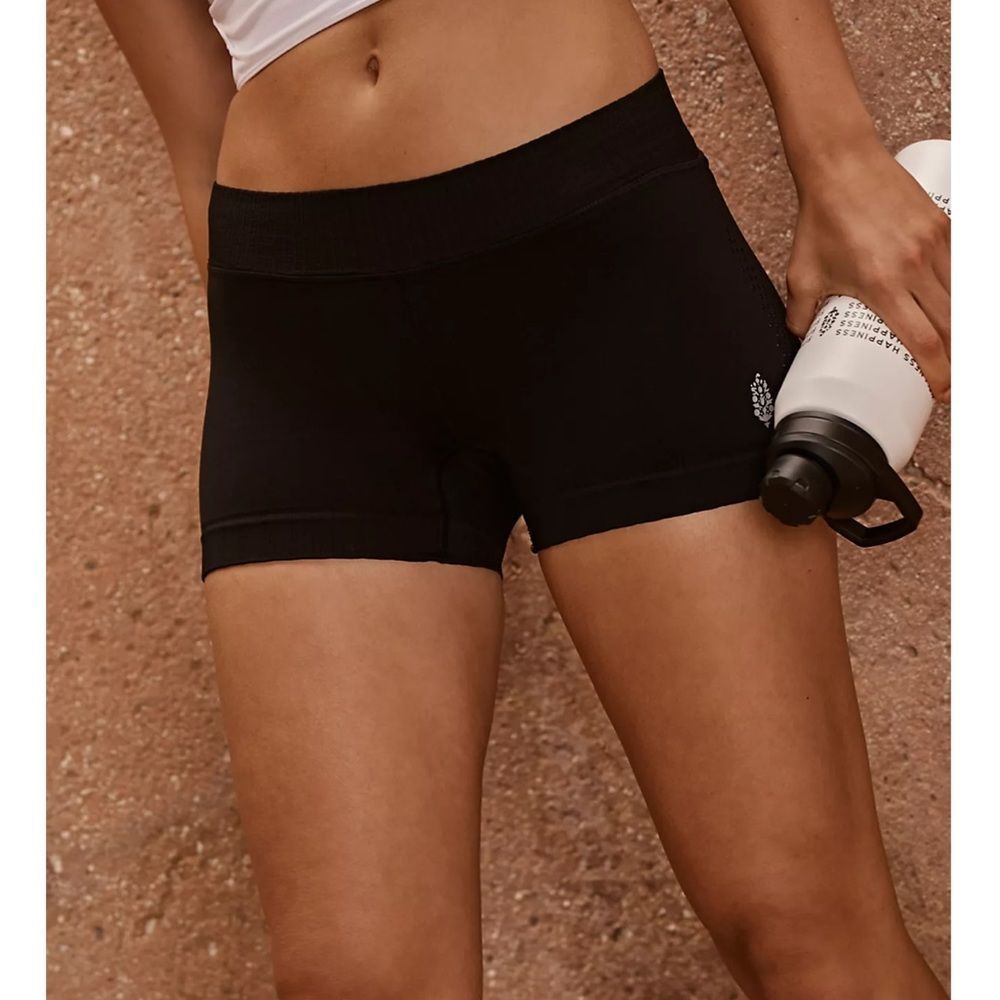 FREE PEOPLE | NWOT Good Karma Micro Shorts in Black * - Picture 2 of 5